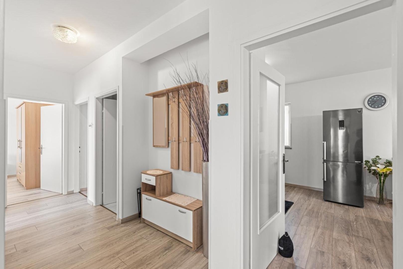 Apartment Marchela Nova Vas  ภายนอก รูปภาพ