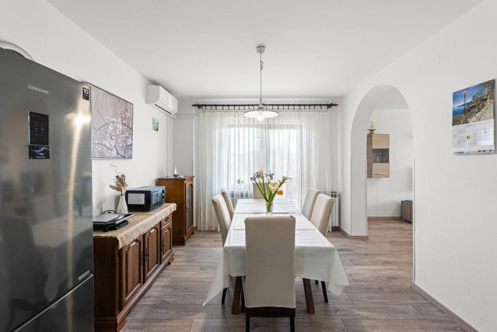 Apartment Marchela Nova Vas  ภายนอก รูปภาพ