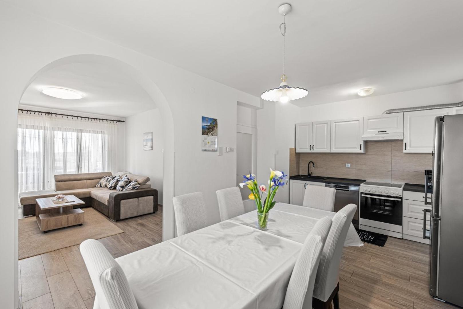 Apartment Marchela Nova Vas  ภายนอก รูปภาพ