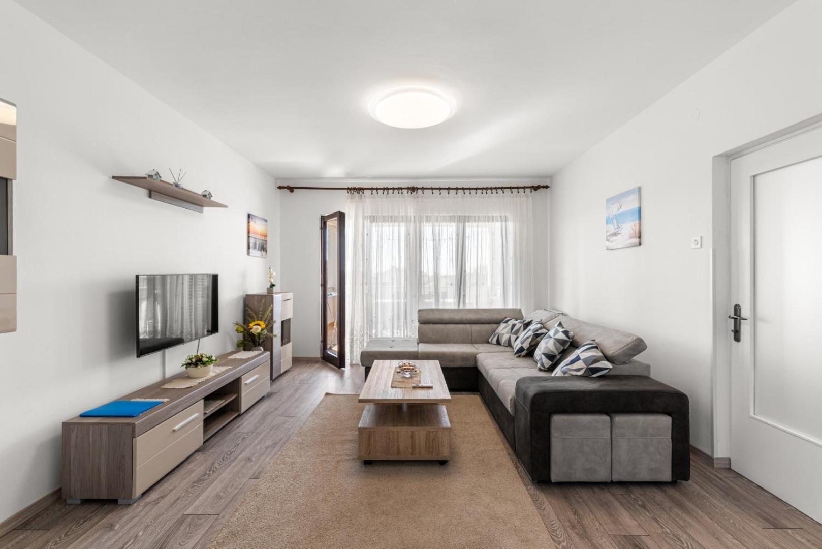 Apartment Marchela Nova Vas  ภายนอก รูปภาพ