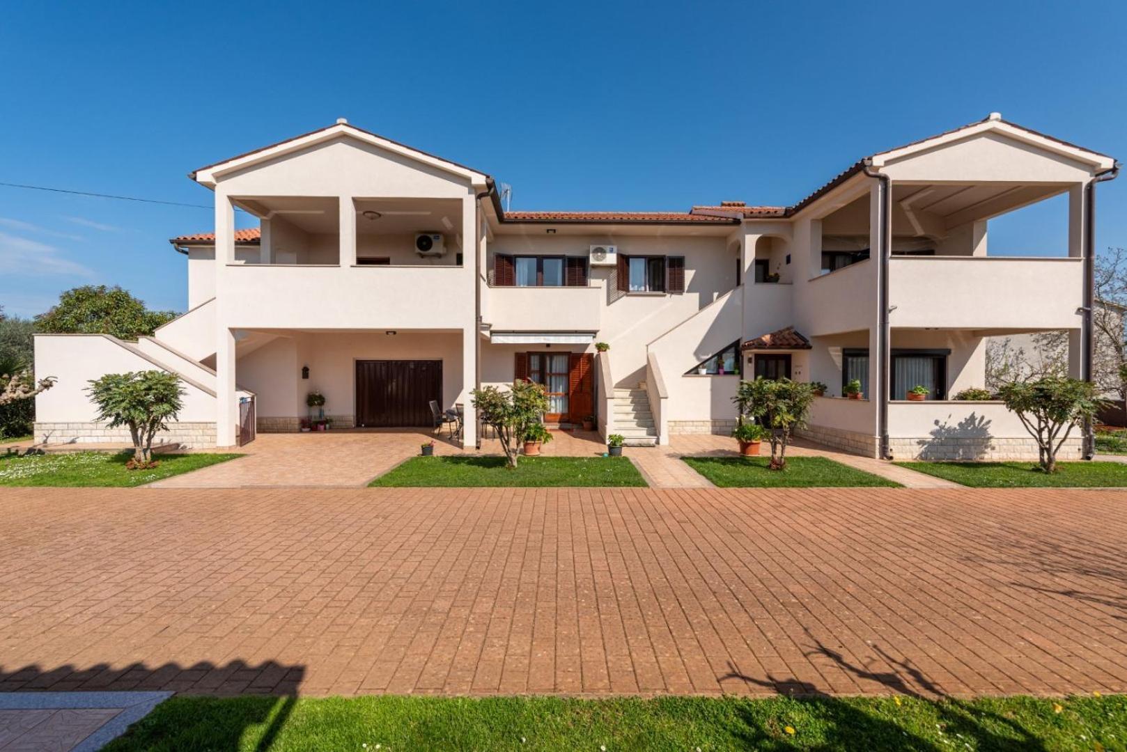 Apartment Marchela Nova Vas  ภายนอก รูปภาพ